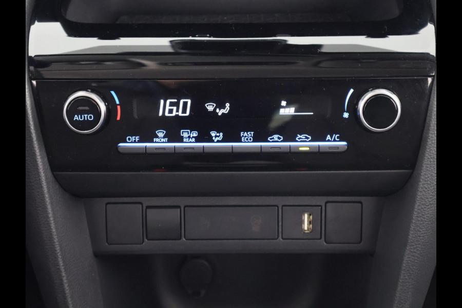 Toyota Yaris Cross 1.5 Hybrid 115 Active Bi-Tone | Apple Carplay & AndroidAUTO | Camera | Privacy Glass |