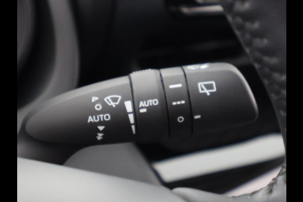 Toyota Yaris Cross 1.5 Hybrid 115 Active Bi-Tone | Apple Carplay & AndroidAUTO | Camera | Privacy Glass |