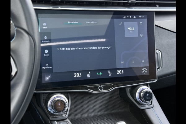 Lynk & Co 01 PHEV 261pk AUT-7 PanoDak 20"lm Trekhaak 360°Camera Apple Carplay Android Auto Adap.Cruise Navi Pdc Ecc Keyless Led Plug-In Hybri Elek.Memory.Stoel File assistent Dodehoek detector Elektrisch bedienbare achterklep Rijstrooksensor Wifi Verkeersbord detectie 425Nm/1.800KG Trekgewicht !  Origineel Nederlandse Auto € 43.000 nieuw