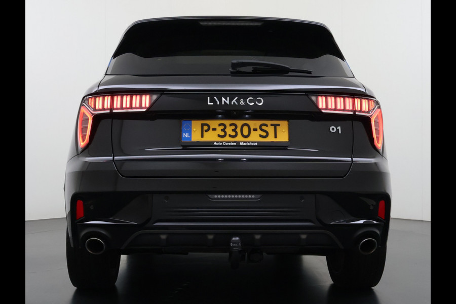 Lynk & Co 01 PHEV 261pk AUT-7 PanoDak 20"lm Trekhaak 360°Camera Apple Carplay Android Auto Adap.Cruise Navi Pdc Ecc Keyless Led Plug-In Hybri Elek.Memory.Stoel File assistent Dodehoek detector Elektrisch bedienbare achterklep Rijstrooksensor Wifi Verkeersbord detectie 425Nm/1.800KG Trekgewicht !  Origineel Nederlandse Auto € 43.000 nieuw
