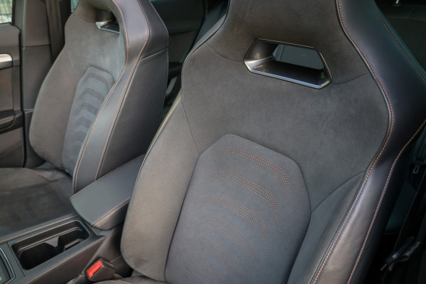 CUPRA Formentor 1.4 e-Hybrid VZ Tribe Edition | BTW | PANO | MEMORY | STOEL & STUURVERWARMING |