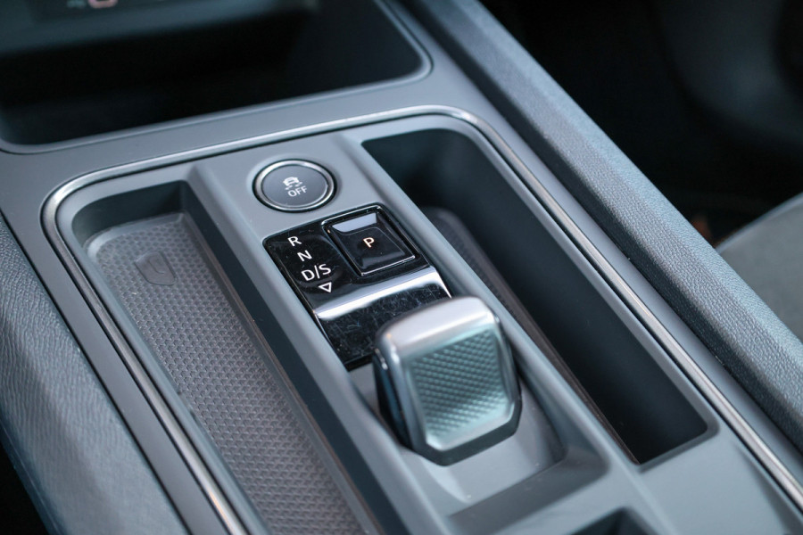 CUPRA Formentor 1.4 e-Hybrid VZ Tribe Edition | BTW | PANO | MEMORY | STOEL & STUURVERWARMING |