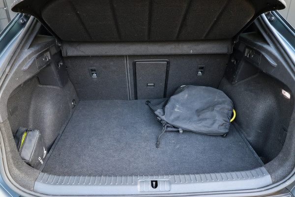 CUPRA Formentor 1.4 e-Hybrid VZ Tribe Edition | BTW | PANO | MEMORY | STOEL & STUURVERWARMING |