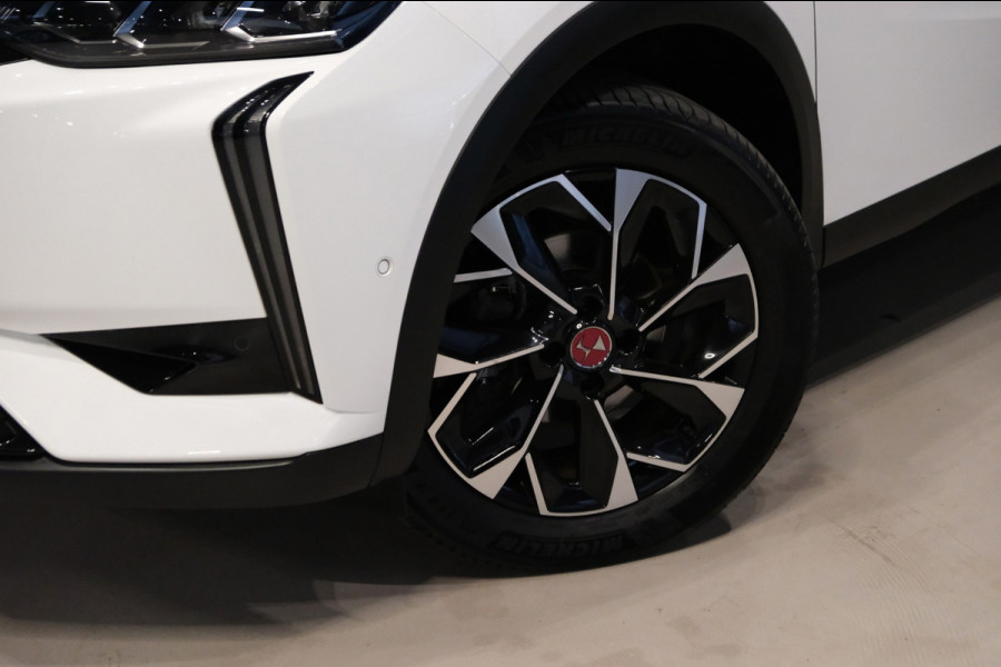 DS DS 3 1.2 PureTech Performance Line+ |40.768km| Leder/Alcantara Navi|Camera|Apple Carplay
