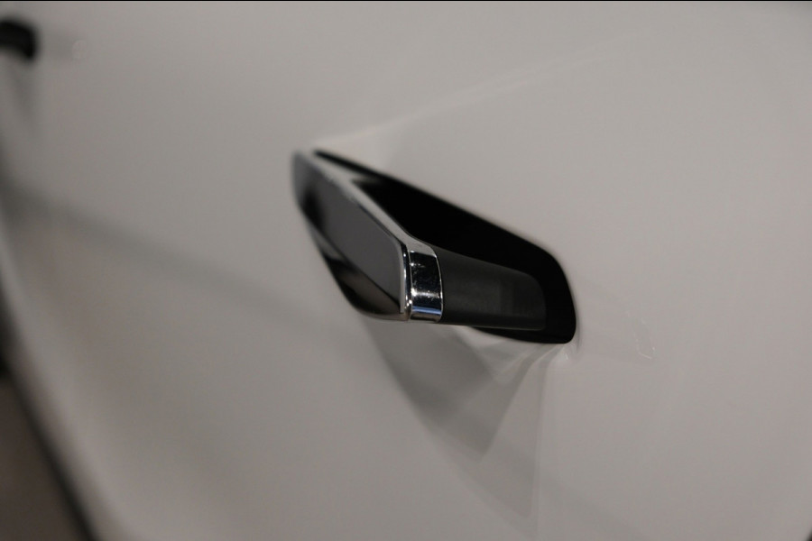 DS DS 3 1.2 PureTech Performance Line+ |40.768km| Leder/Alcantara Navi|Camera|Apple Carplay