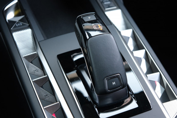 DS DS 3 1.2 PureTech Performance Line+ |40.768km| Leder/Alcantara Navi|Camera|Apple Carplay