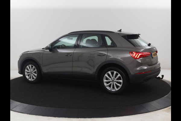 Audi Q3 45 TFSI e Advanced edition | SOH 84,4% | Trekhaak | Adapt. Cruise | LED | Elekt. Stooelverstelling | Servo Sluiting kofferklep | Camera | Apple Carplay | Navigatie |