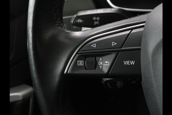Audi Q3 45 TFSI e Advanced edition | SOH 84,4% | Trekhaak | Adapt. Cruise | LED | Elekt. Stooelverstelling | Servo Sluiting kofferklep | Camera | Apple Carplay | Navigatie |