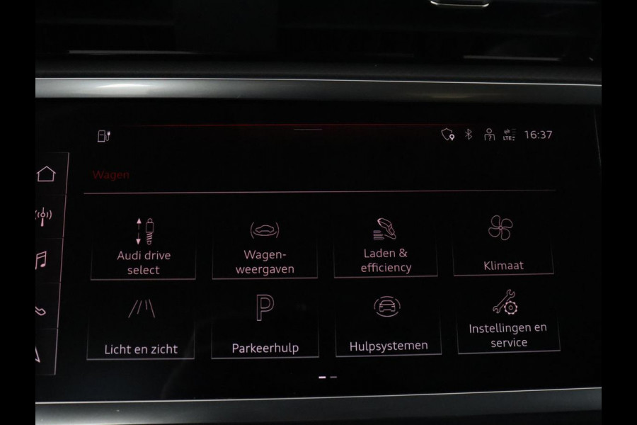 Audi Q3 45 TFSI e Advanced edition | SOH 84,4% | Trekhaak | Adapt. Cruise | LED | Elekt. Stooelverstelling | Servo Sluiting kofferklep | Camera | Apple Carplay | Navigatie |