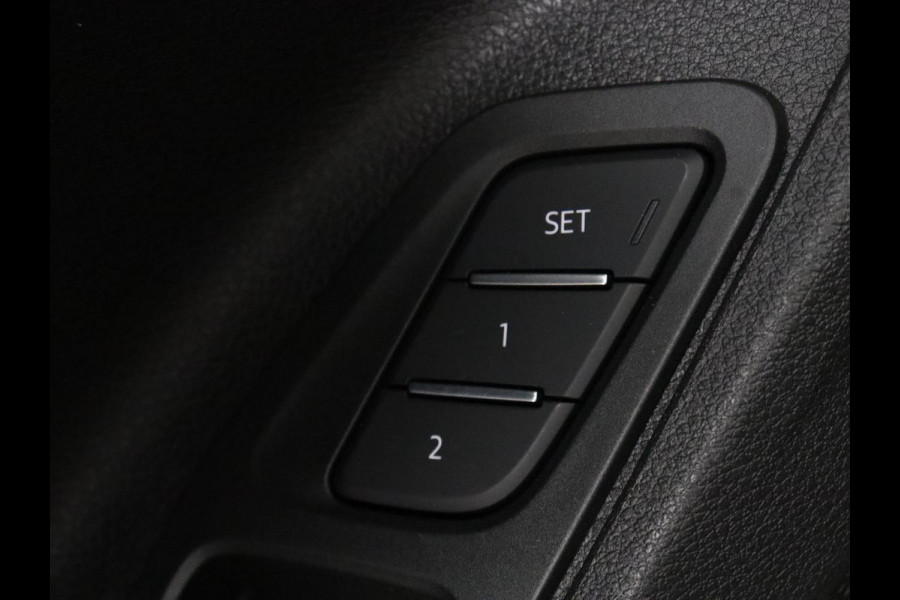 Audi Q3 45 TFSI e Advanced edition | SOH 84,4% | Trekhaak | Adapt. Cruise | LED | Elekt. Stooelverstelling | Servo Sluiting kofferklep | Camera | Apple Carplay | Navigatie |