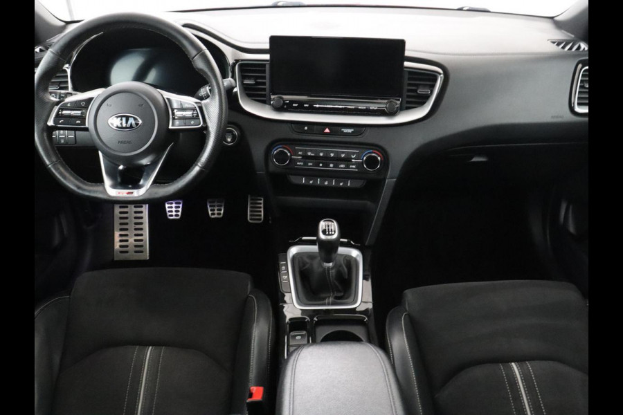 Kia ProCeed 1.4 T-GDI GT-Line | Pano.Dak | Camera | Apple Carplay | LED | Stoel/Stuurwielverwarming | Lane-keeping |