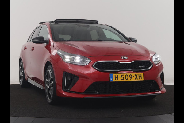 Kia ProCeed 1.4 T-GDI GT-Line | Pano.Dak | Camera | Apple Carplay | LED | Stoel/Stuurwielverwarming | Lane-keeping |