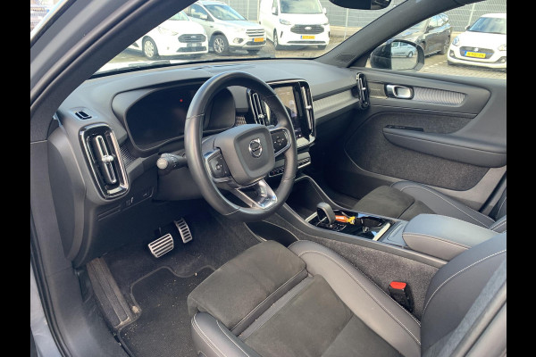 Volvo XC40 Recharge Pro | Adaptive Cruise Control | 360 Camera | Harman/Kardon | Lederen Bekleding | Navigatie |