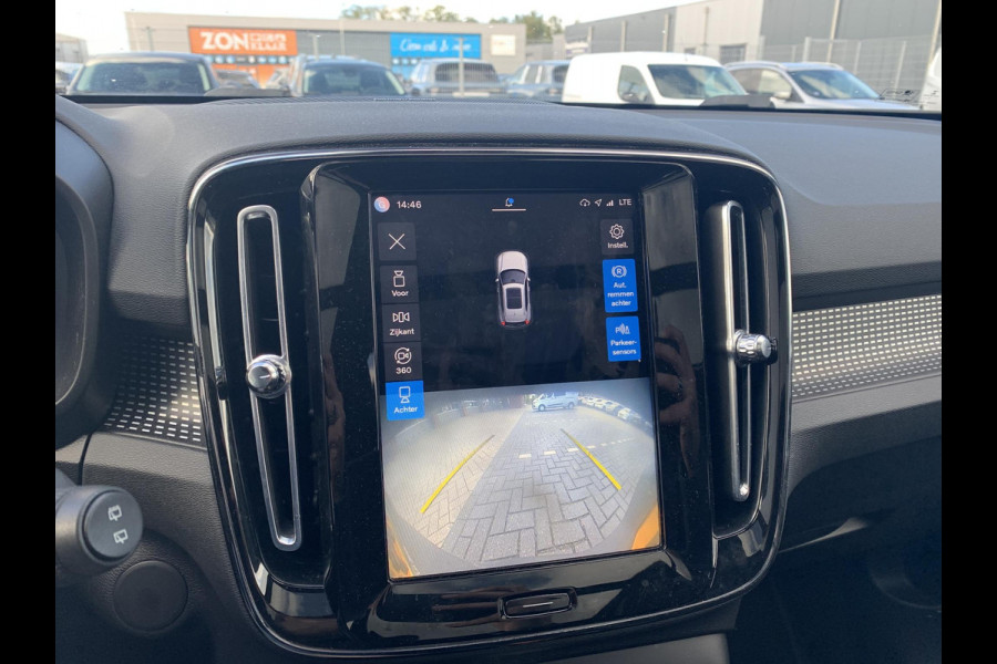 Volvo XC40 Recharge Pro | Adaptive Cruise Control | 360 Camera | Harman/Kardon | Lederen Bekleding | Navigatie |