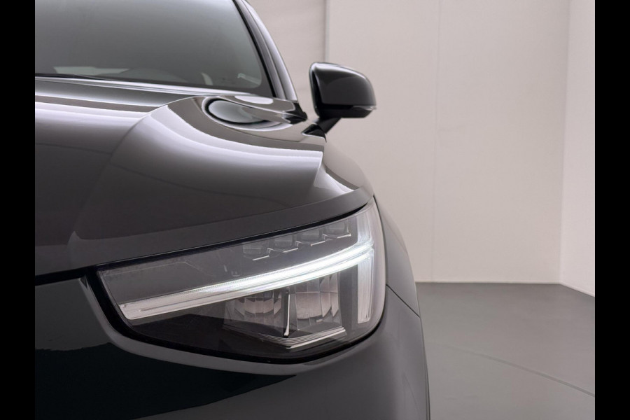 Volvo XC40 Recharge Plus SOH 92%| PILOT ASSIST ACC| ELEKTRISCHE ACHTERKLEP| DODE HOEK SENSOR |WARMTEPOMP| STOEL + STUURVERWARMING| ACHTERUITRIJCAMERA| RIJKLAAPRIJS INCL. 12 MND BOVAG GARANTIE|