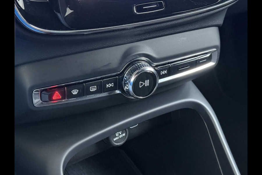 Volvo XC40 Recharge Plus SOH 92%| PILOT ASSIST ACC| ELEKTRISCHE ACHTERKLEP| DODE HOEK SENSOR |WARMTEPOMP| STOEL + STUURVERWARMING| ACHTERUITRIJCAMERA| RIJKLAAPRIJS INCL. 12 MND BOVAG GARANTIE|