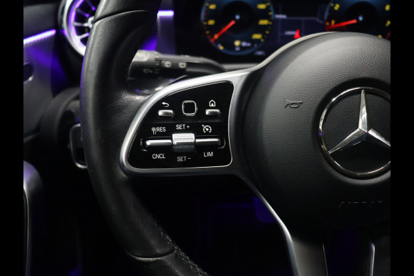 Mercedes-Benz A-Klasse 180 Business Solution Luxury [SCHUIFKANTELDAK, SFEERVERLICHTING, STOELVERWARMING, CRUISE CONTROL, MEMORY SEATS, CAMERA, PDC V+A, DIGITAL DASH, LEDER, BLUETOOTH, NAVIGATIE, CLIMATE CONTROL, NIUEWSTAAT]
