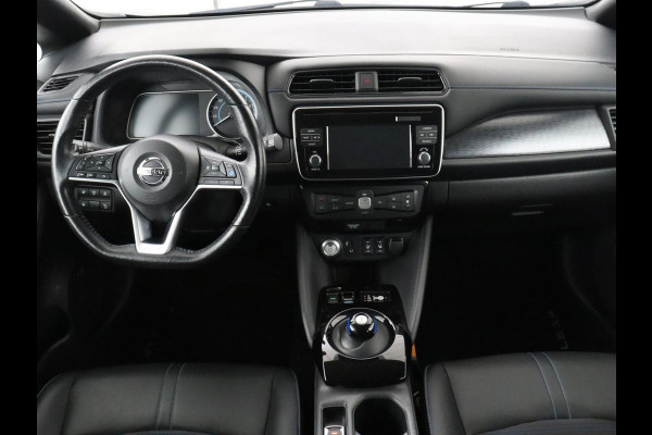 Nissan Leaf Tekna 40 kWh | SOH 86,4% | Navigatie | Apple Carplay | LED | Bose Sound | Dodehoek Ass. | Stoelverwarming |