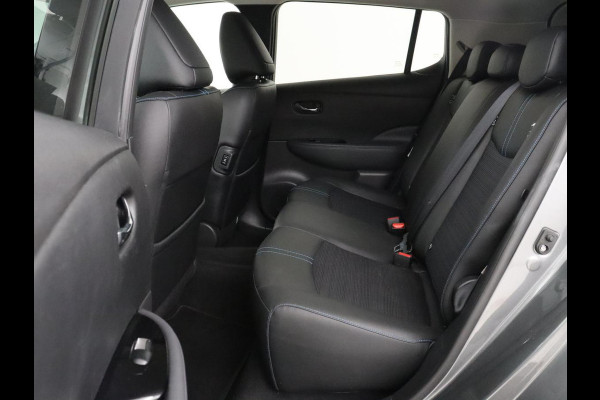 Nissan Leaf Tekna 40 kWh | SOH 86,4% | Navigatie | Apple Carplay | LED | Bose Sound | Dodehoek Ass. | Stoelverwarming |