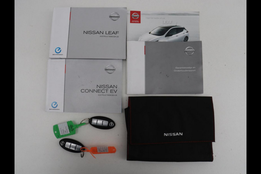 Nissan Leaf Tekna 40 kWh | SOH 86,4% | Navigatie | Apple Carplay | LED | Bose Sound | Dodehoek Ass. | Stoelverwarming |