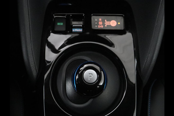 Nissan Leaf Tekna 40 kWh | SOH 86,4% | Navigatie | Apple Carplay | LED | Bose Sound | Dodehoek Ass. | Stoelverwarming |