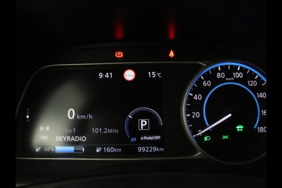 Nissan Leaf Tekna 40 kWh | SOH 86,4% | Navigatie | Apple Carplay | LED | Bose Sound | Dodehoek Ass. | Stoelverwarming |