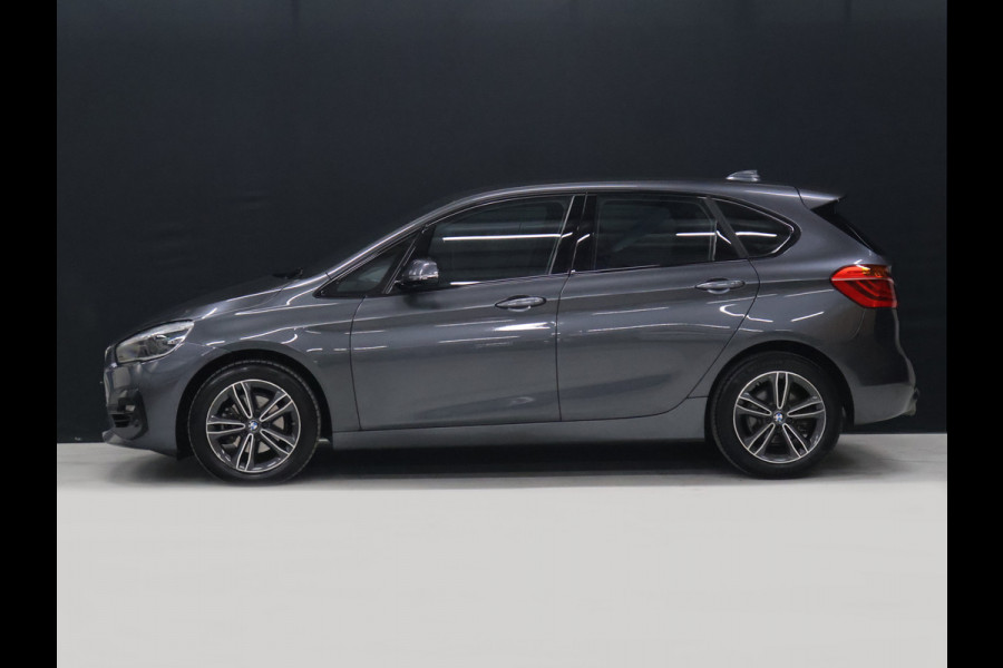 BMW 2 Serie Active Tourer 218i M Sport [STOELVERWARMING, HEAD-UP, CAMERA, CRUISE CONTROL, PDC V+A, CLIMATE CONTROL, BLUETOOTH, LEDER STUUR, ELEKTRISCHE ACHTERKLEP, NAVIGATIE, NIEUWSTAAT]
