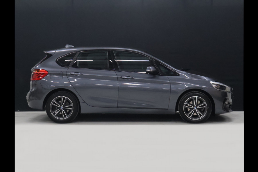 BMW 2 Serie Active Tourer 218i M Sport [STOELVERWARMING, HEAD-UP, CAMERA, CRUISE CONTROL, PDC V+A, CLIMATE CONTROL, BLUETOOTH, LEDER STUUR, ELEKTRISCHE ACHTERKLEP, NAVIGATIE, NIEUWSTAAT]