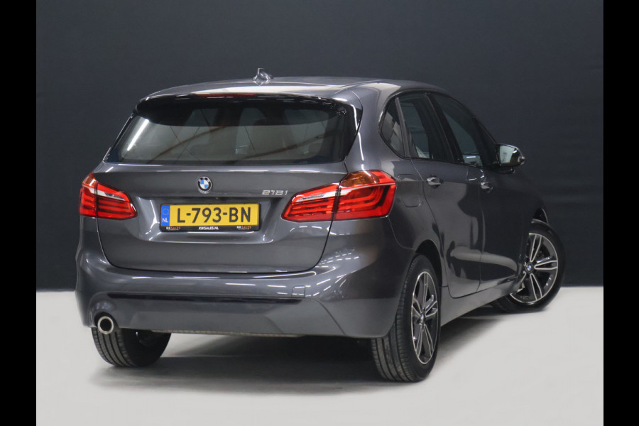 BMW 2 Serie Active Tourer 218i M Sport [STOELVERWARMING, HEAD-UP, CAMERA, CRUISE CONTROL, PDC V+A, CLIMATE CONTROL, BLUETOOTH, LEDER STUUR, ELEKTRISCHE ACHTERKLEP, NAVIGATIE, NIEUWSTAAT]