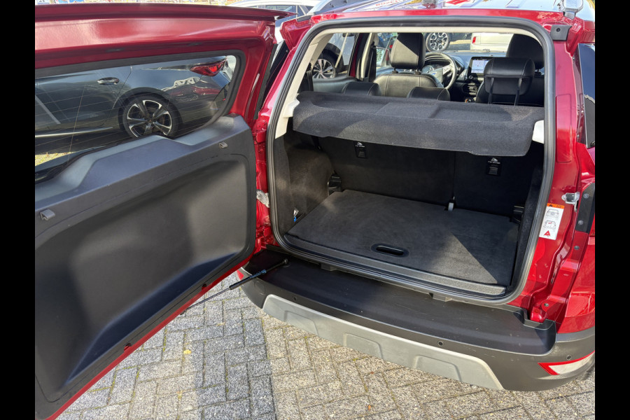Ford EcoSport 1.0 EcoBoost Titanium X 125pk/92kW 6-bak
