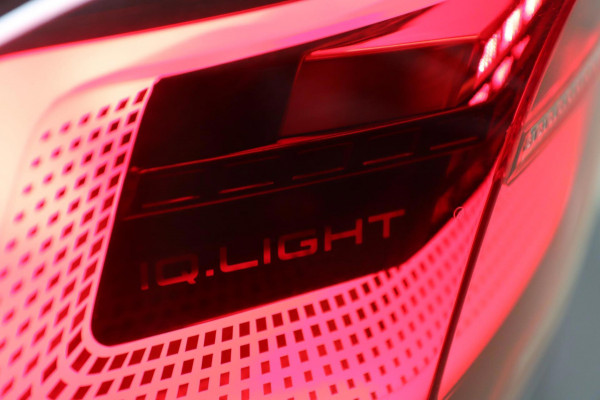 Volkswagen Golf 2.0 TSI GTI CLUBSPORT/PANO/HUD/ACC/DCC/NURB/IQ-LIGHT/VOLL