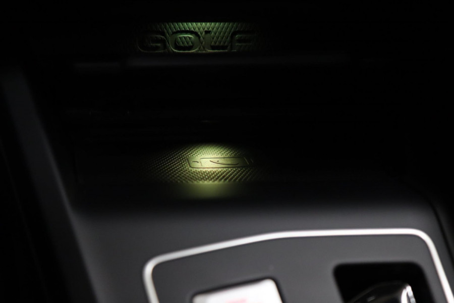 Volkswagen Golf 2.0 TSI GTI CLUBSPORT/PANO/HUD/ACC/DCC/NURB/IQ-LIGHT/VOLL