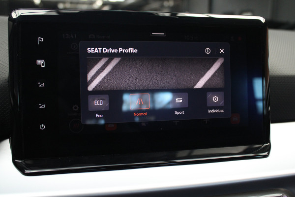 Seat Arona 1.5 TSI FR Navi Virtual ACC PDC Climate LM velgen Stoelverwarming Carplay BTW auto