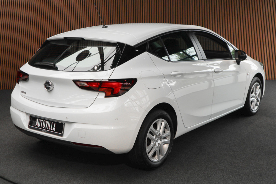 Opel Astra 1.2 T Navi Airco Stoel & stuurverwarming Carplay PDC Bluetooth Cruise PDC 6 versnellingen BTW auto