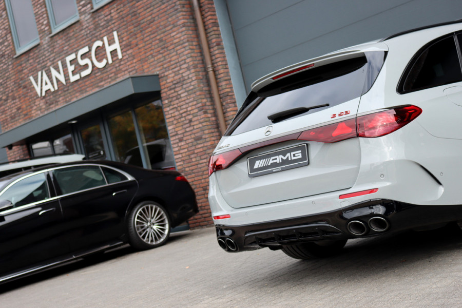 Mercedes-Benz E-Klasse Estate AMG 53 4MATIC+ | 585pk | Achterasbesturing | Distronic+ | Verwarmd Stuurwiel | Burmester | Digital Light | Trekhaak | Surround Camera | Verwarmd Stuurwiel | Augmented Reality |
