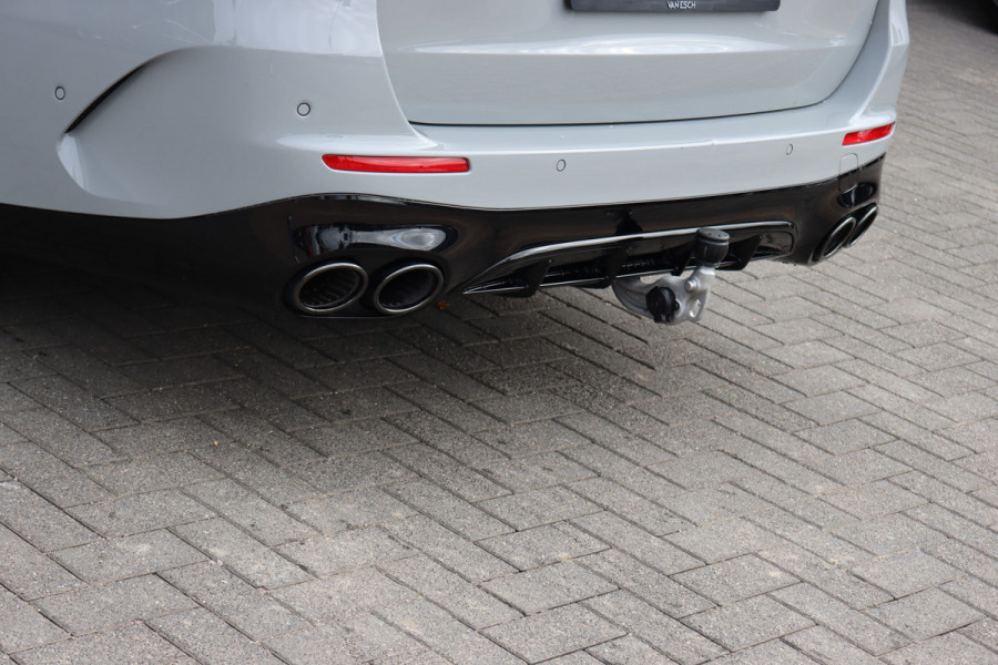 Mercedes-Benz E-Klasse Estate AMG 53 4MATIC+ | 585pk | Achterasbesturing | Distronic+ | Verwarmd Stuurwiel | Burmester | Digital Light | Trekhaak | Surround Camera | Verwarmd Stuurwiel | Augmented Reality |