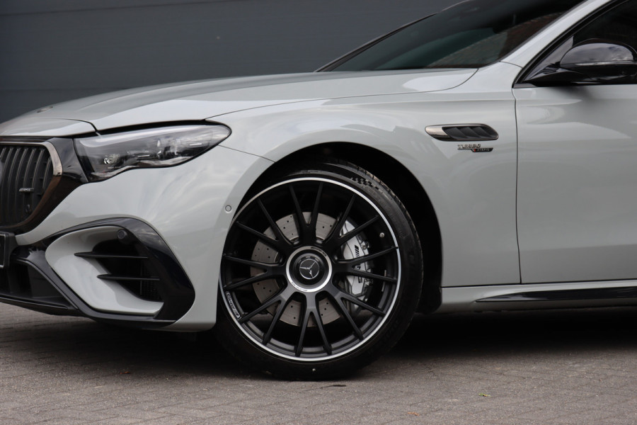 Mercedes-Benz E-Klasse Estate AMG 53 4MATIC+ | 585pk | Achterasbesturing | Distronic+ | Verwarmd Stuurwiel | Burmester | Digital Light | Trekhaak | Surround Camera | Verwarmd Stuurwiel | Augmented Reality |