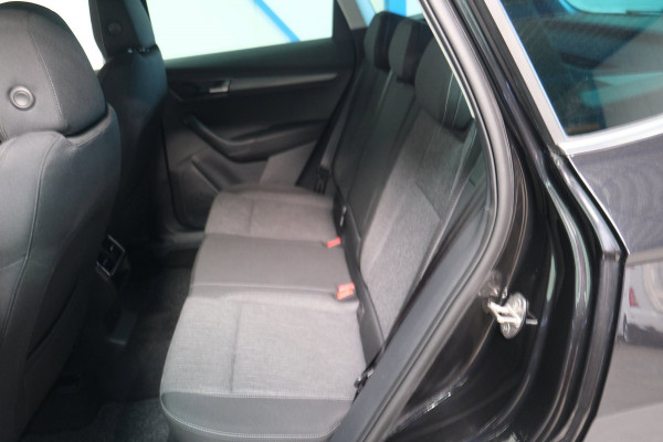 Škoda Karoq 1.5 TSI ACT Business Edition Plus - N.A.P. Airco, Cruise, PDC, Navi, Stoelverwarming, Carplay, Virtueel display.