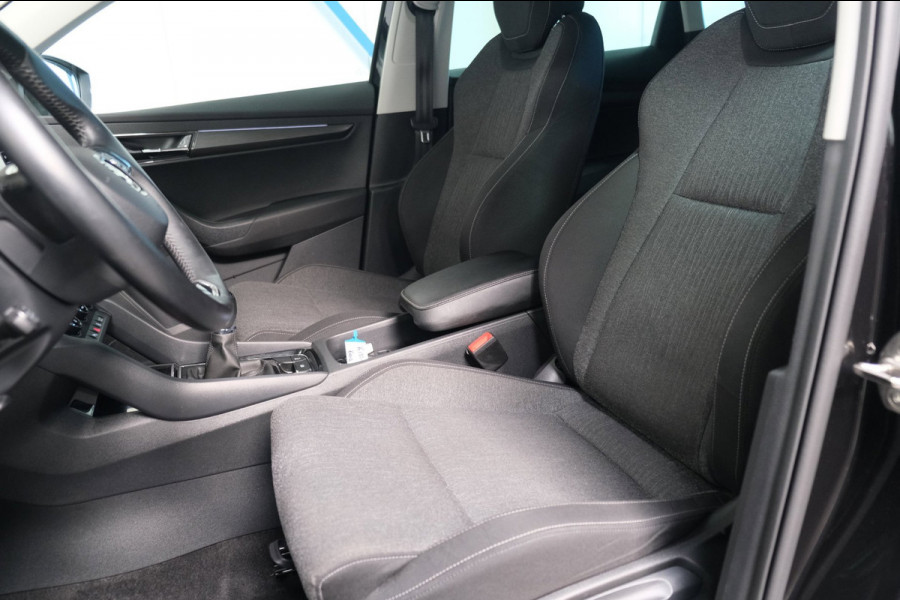Škoda Karoq 1.5 TSI ACT Business Edition Plus - N.A.P. Airco, Cruise, PDC, Navi, Stoelverwarming, Carplay, Virtueel display.