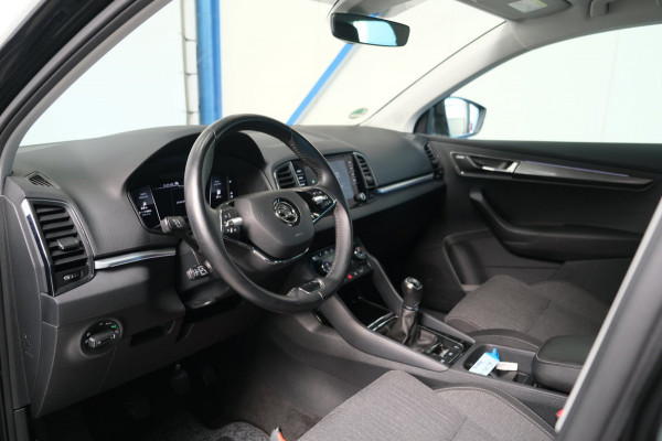 Škoda Karoq 1.5 TSI ACT Business Edition Plus - N.A.P. Airco, Cruise, PDC, Navi, Stoelverwarming, Carplay, Virtueel display.