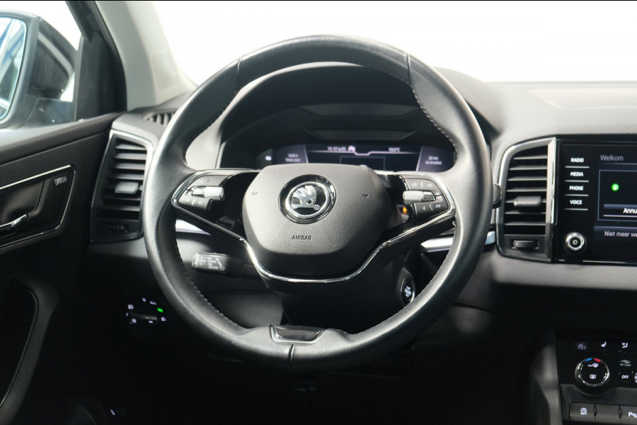 Škoda Karoq 1.5 TSI ACT Business Edition Plus - N.A.P. Airco, Cruise, PDC, Navi, Stoelverwarming, Carplay, Virtueel display.