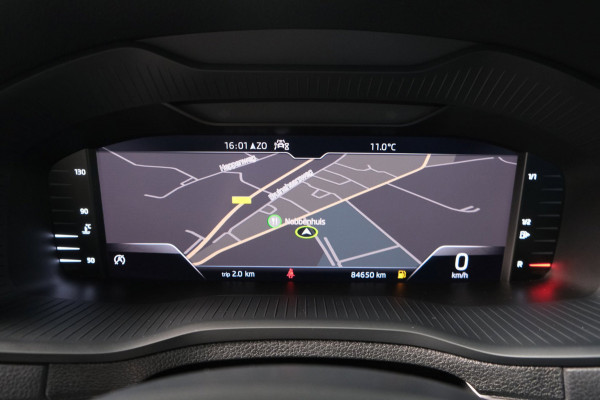 Škoda Karoq 1.5 TSI ACT Business Edition Plus - N.A.P. Airco, Cruise, PDC, Navi, Stoelverwarming, Carplay, Virtueel display.