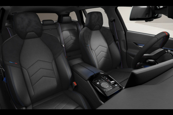 BMW i5 Touring M60 xDrive - Pano - Head-up - Adaptief Onderstel Prof