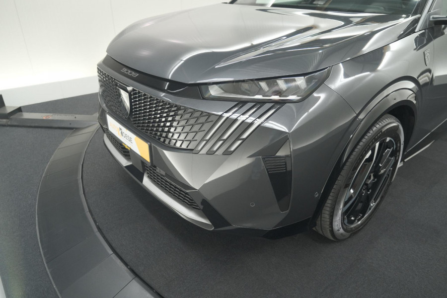 Peugeot E-3008 GT Avantage 210 73 kWh | Schuif-/Kanteldak | Warmtepomp | 360 Vision & Drive Plus Pack | Elektrische Kofferklep