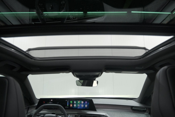 Peugeot E-3008 GT Avantage 210 73 kWh | Schuif-/Kanteldak | Warmtepomp | 360 Vision & Drive Plus Pack | Elektrische Kofferklep