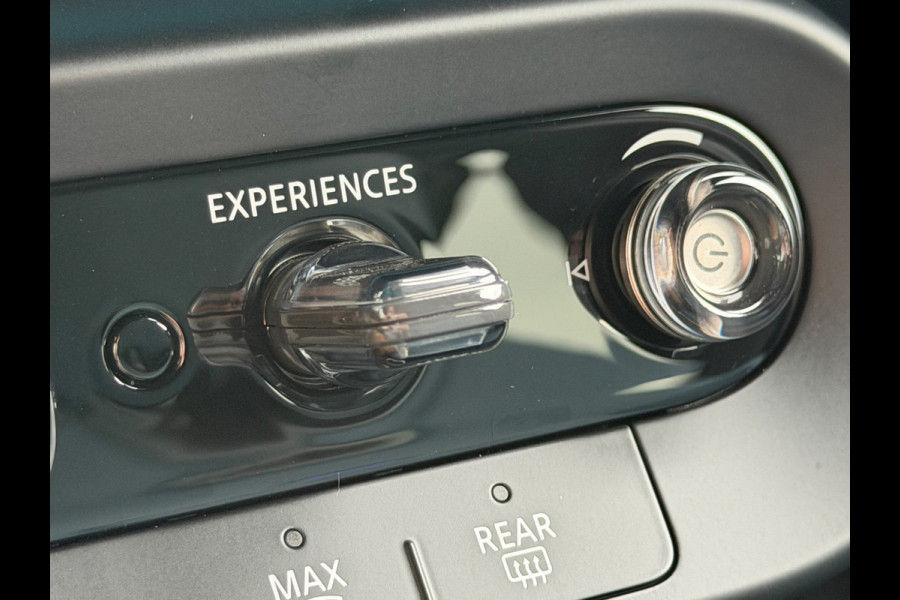 MINI Countryman SE ALL4 Favoured XL 66.5 kWh, 20 inch, Trekhaak, FULL OPTIONS!