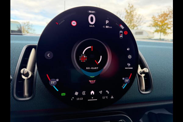 MINI Countryman SE ALL4 Favoured XL 66.5 kWh, 20 inch, Trekhaak, FULL OPTIONS!
