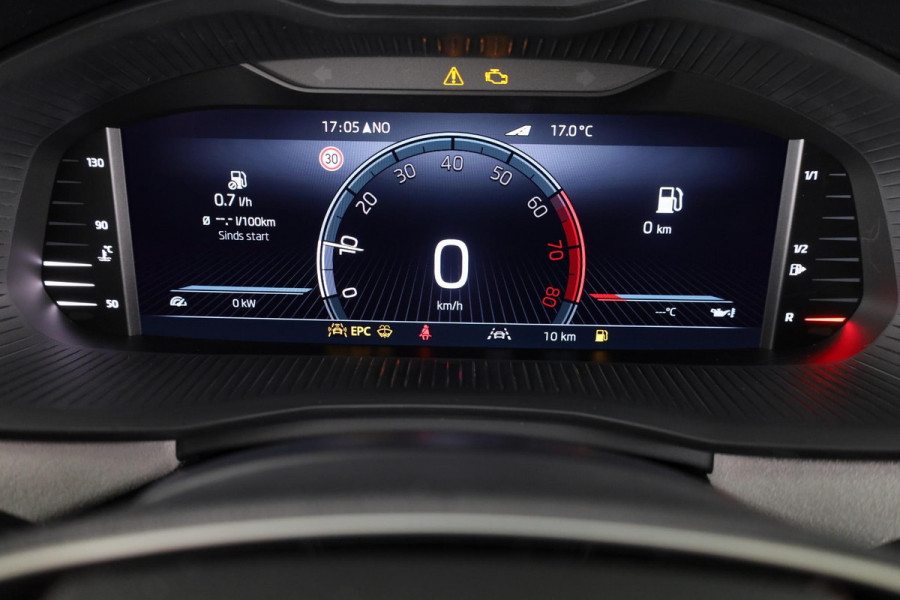 Škoda Kamiq Business Edition 1.0 TSI 115 pk 6 versn. Hand | Trekhaak | Stoelverwarming | Achteruitrijcamera |Apple CarPlay | Android Auto