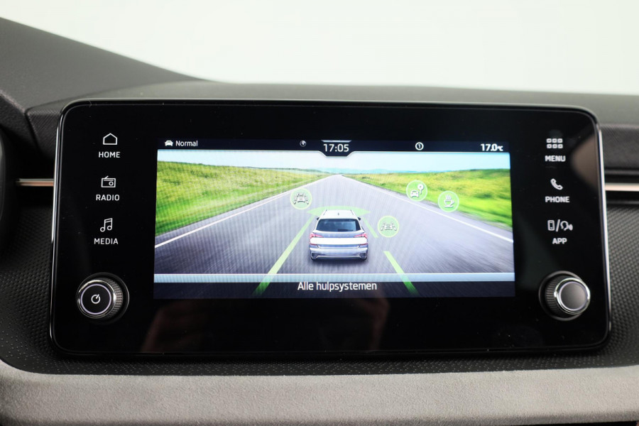 Škoda Kamiq Business Edition 1.0 TSI 115 pk 6 versn. Hand | Trekhaak | Stoelverwarming | Achteruitrijcamera |Apple CarPlay | Android Auto