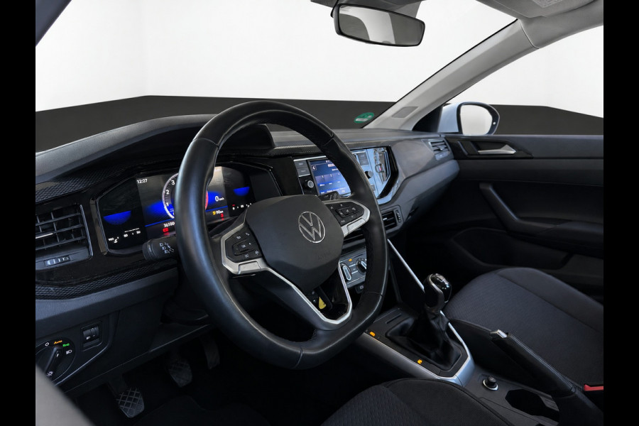 Volkswagen Taigo 1.0 TSI 95PK LIFE EDITION CARPLAY/PDC/LED